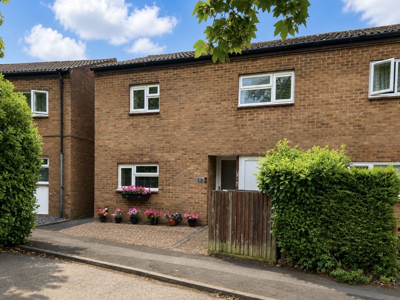 Abbey Way, Bradville, Milton Keynes